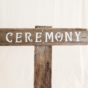 ROUND MOON ARCH (SEMI CIRCLE) – The Wedding + Event Creators