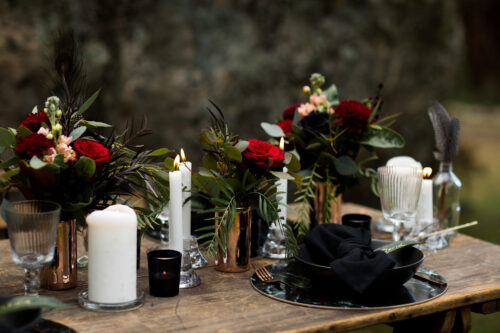 GLASS TEALIGHT HOLDERS - BLACK