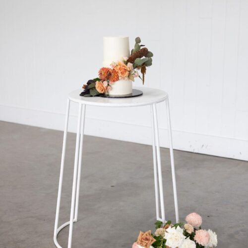 White Bar/Cake Table (Bongo style)
