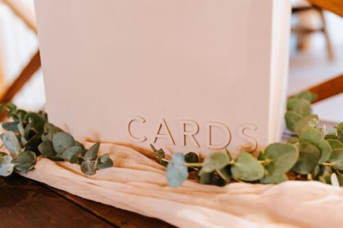 Beige Acrylic Wishing Well Cards Box - Image 4
