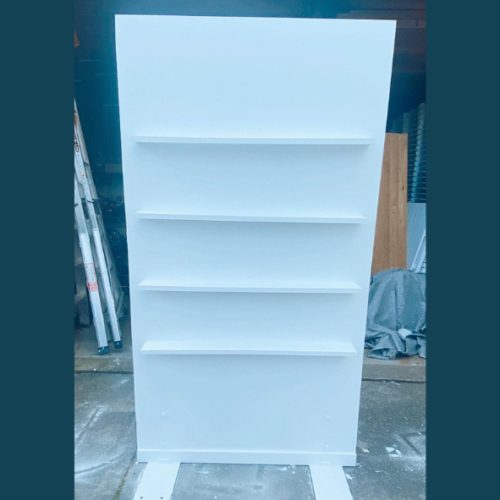 Champagne Wall / Shot Glass Wall The Wedding Creators