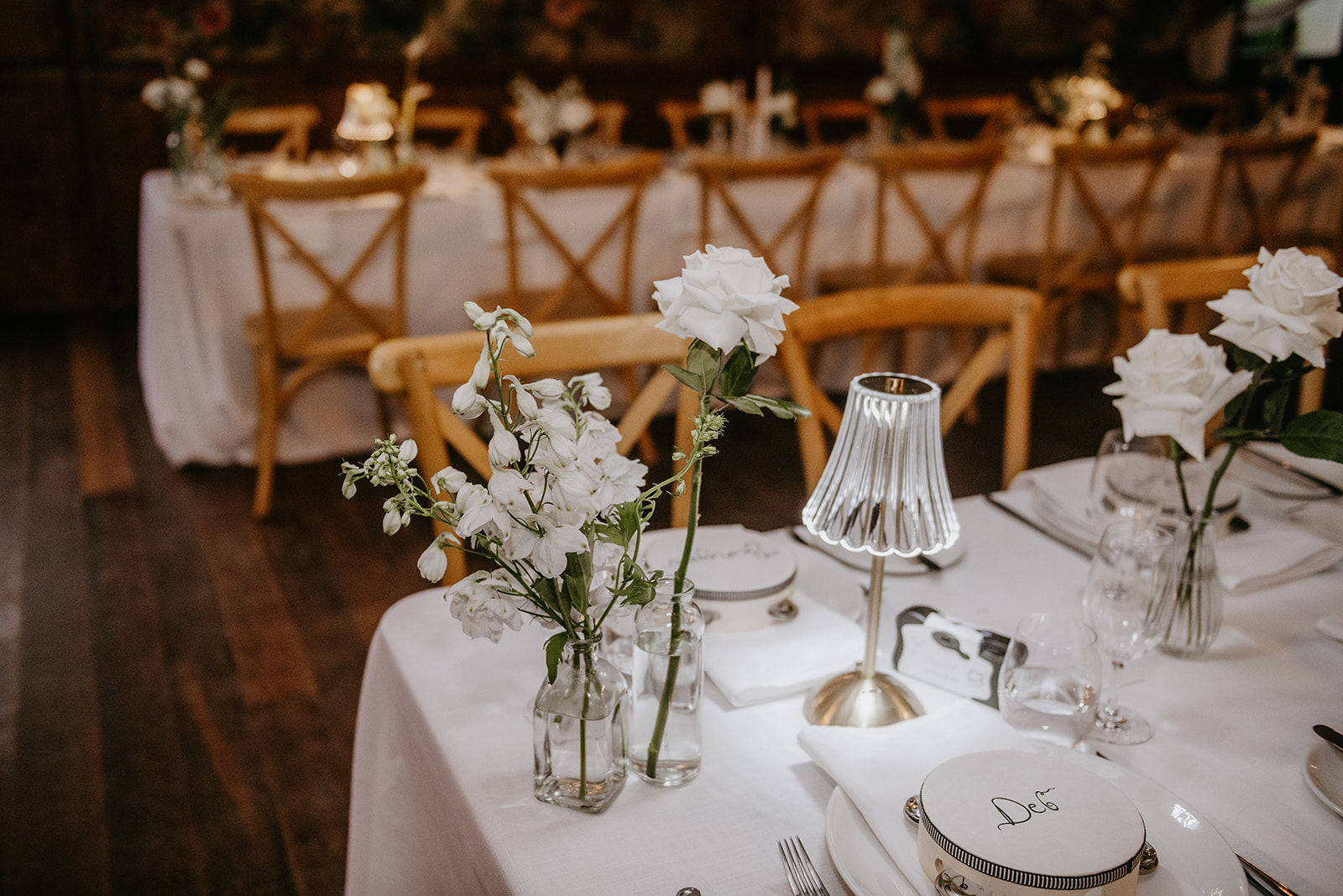 Scallop Gold Table Lamp - Image 15